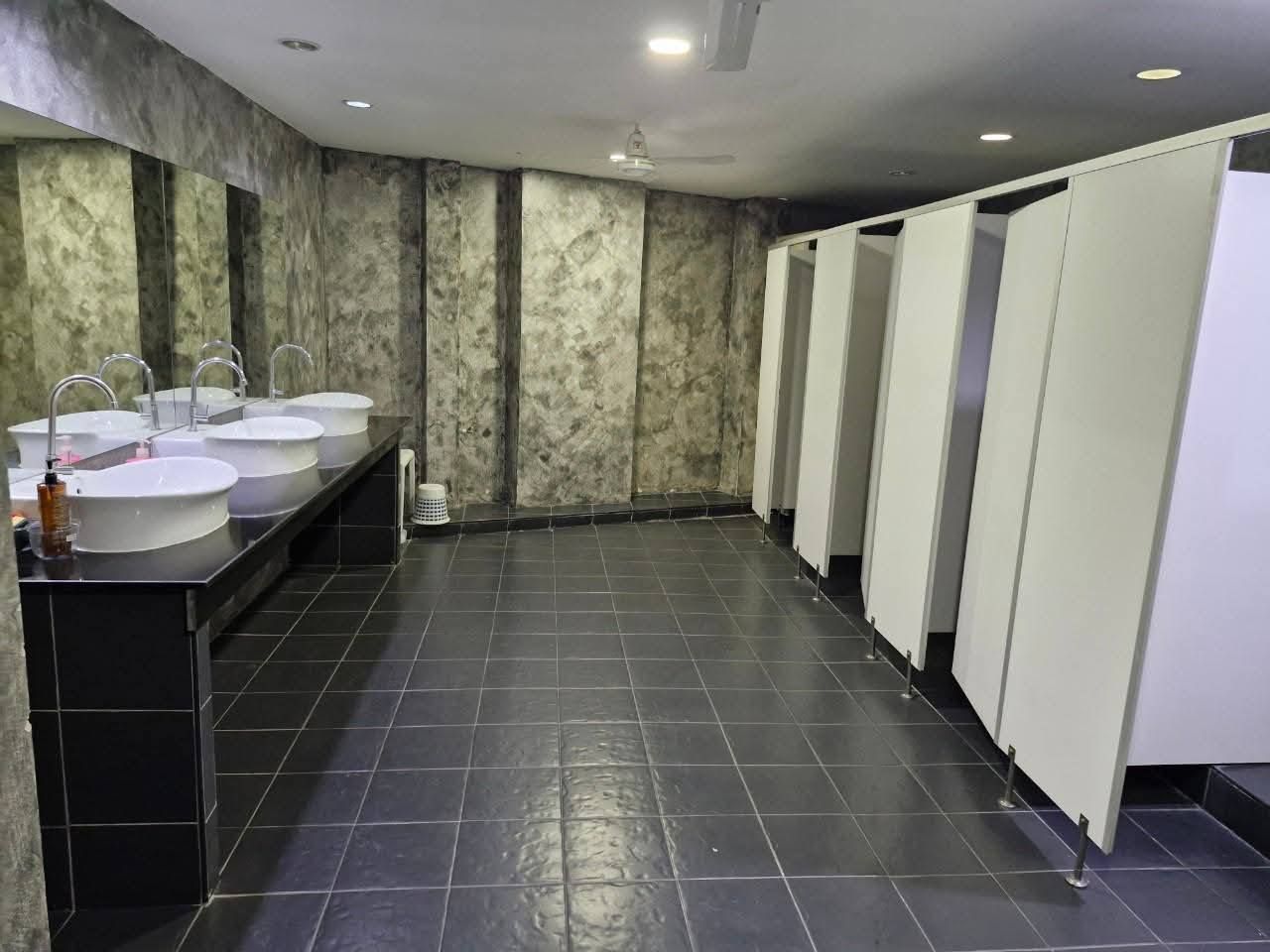 uploads/3efcf3ff-14c0-49cd-a97d-c18a86e0c28f/419d19b5-1f91-4132-8e69-fd76a1efdaee