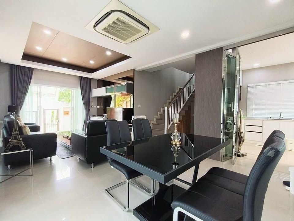 Passorn Prestige Pattanakarn - Image 4