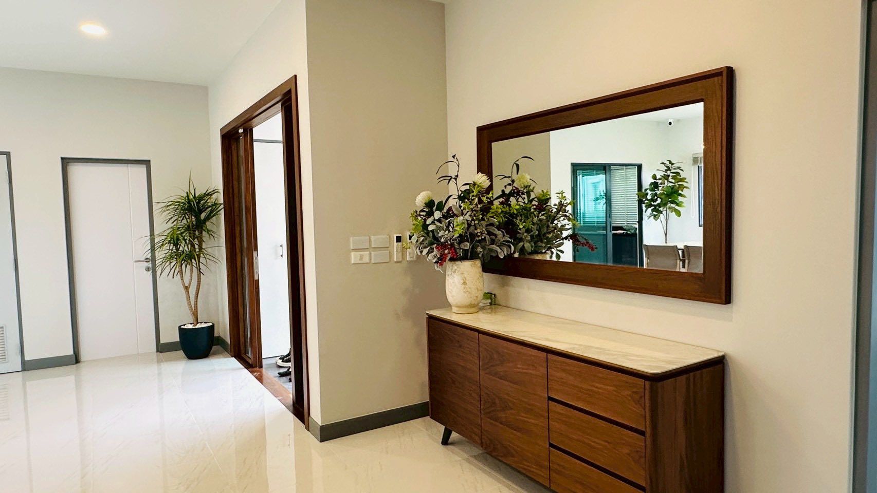 uploads/3efcf3ff-14c0-49cd-a97d-c18a86e0c28f/43f68d30-b876-4c08-8924-5fb418a44669