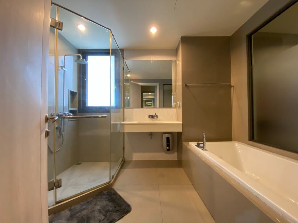 Rhythm Sukhumvit 42 - Image 9