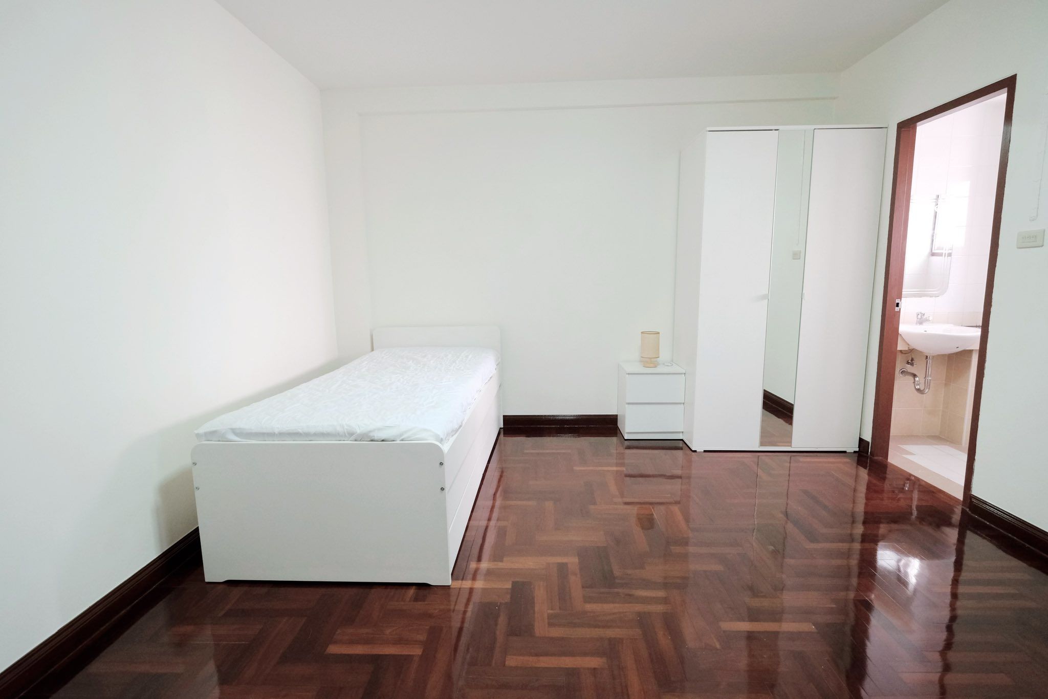 uploads/3efcf3ff-14c0-49cd-a97d-c18a86e0c28f/44b39c51-0c6b-46a0-976f-7ca0d8c78acf