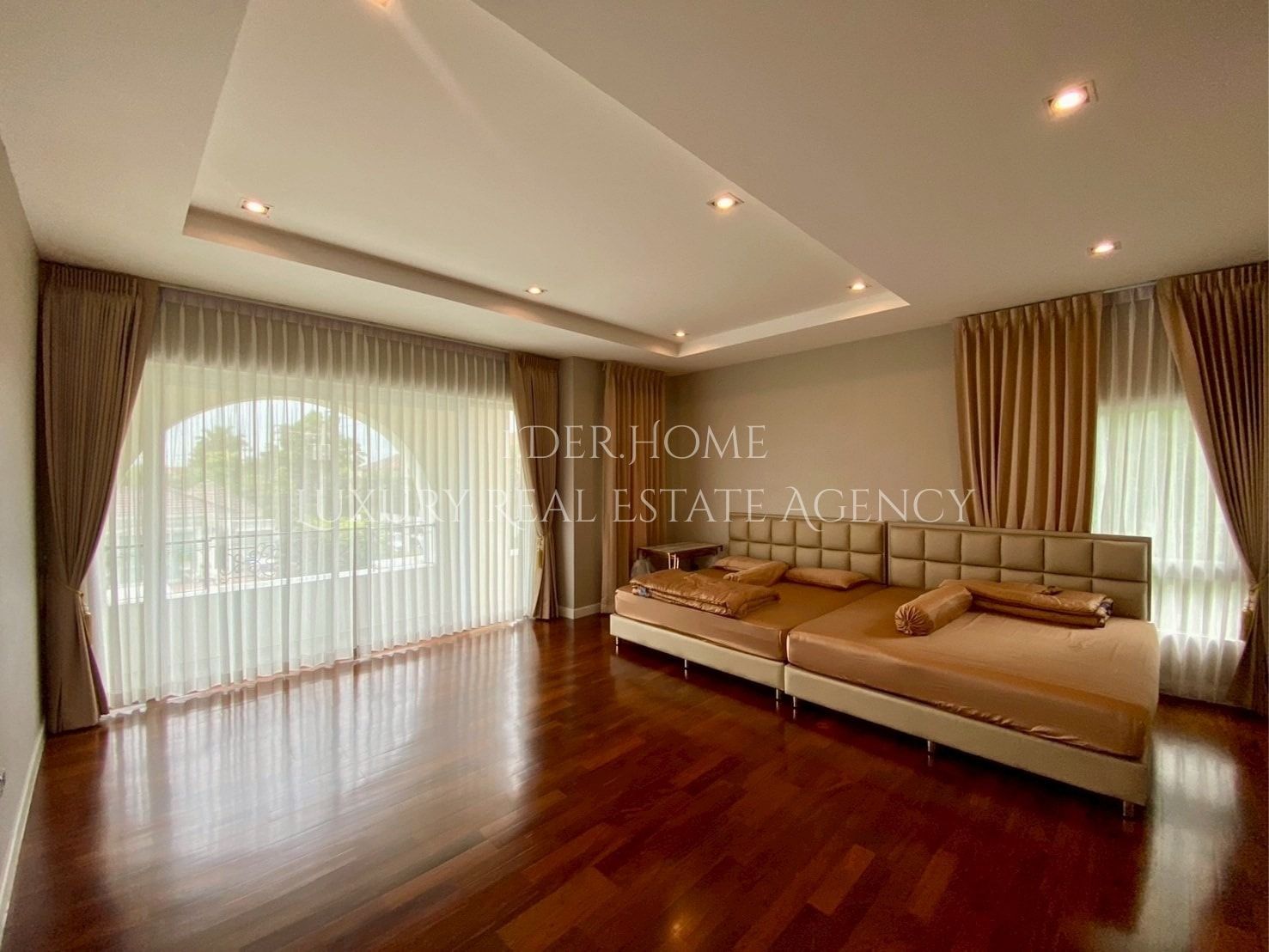 uploads/3efcf3ff-14c0-49cd-a97d-c18a86e0c28f/462f1315-7d3c-4f19-8695-8d913a1f1343