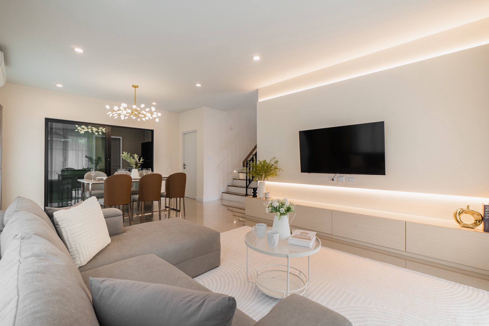 Setthasiri Pattanakarn - Image 1