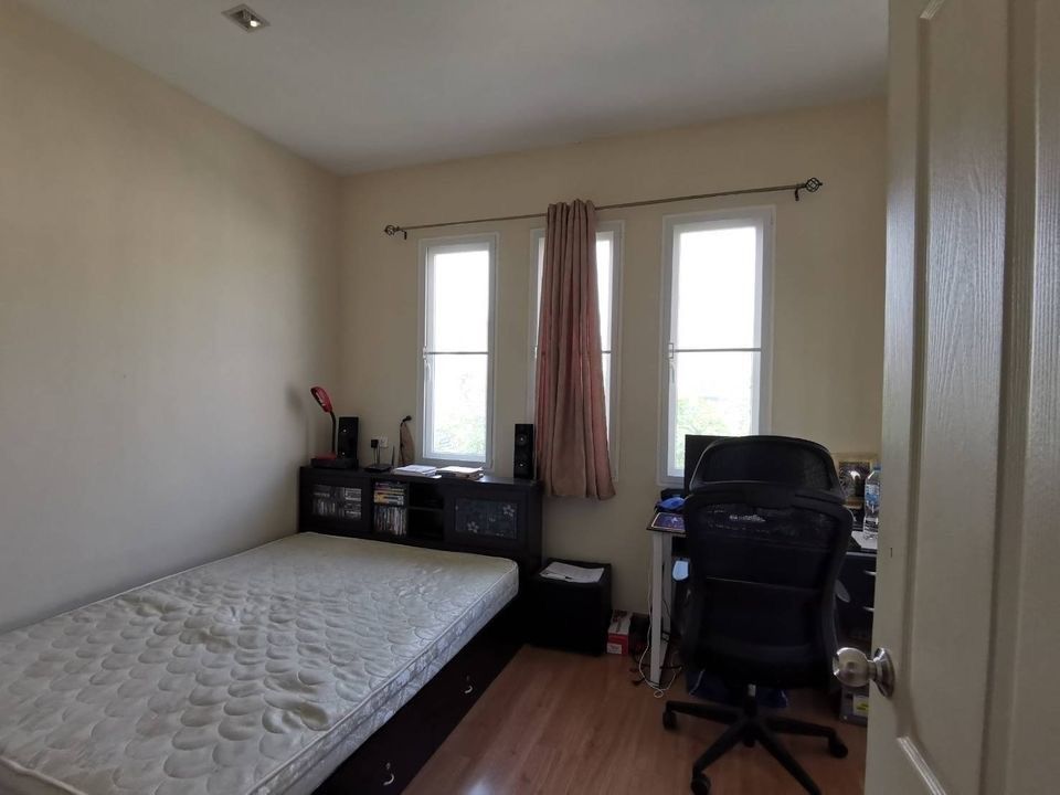 Golden Town Chiangmai - Kad Ruamchok - Image 4