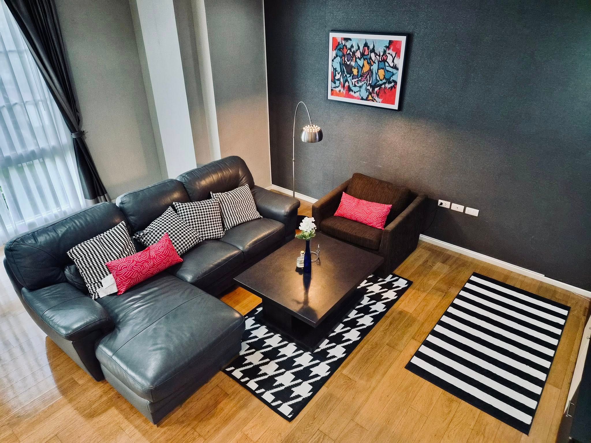 2 卧室 公寓 出租 在  - Image 1