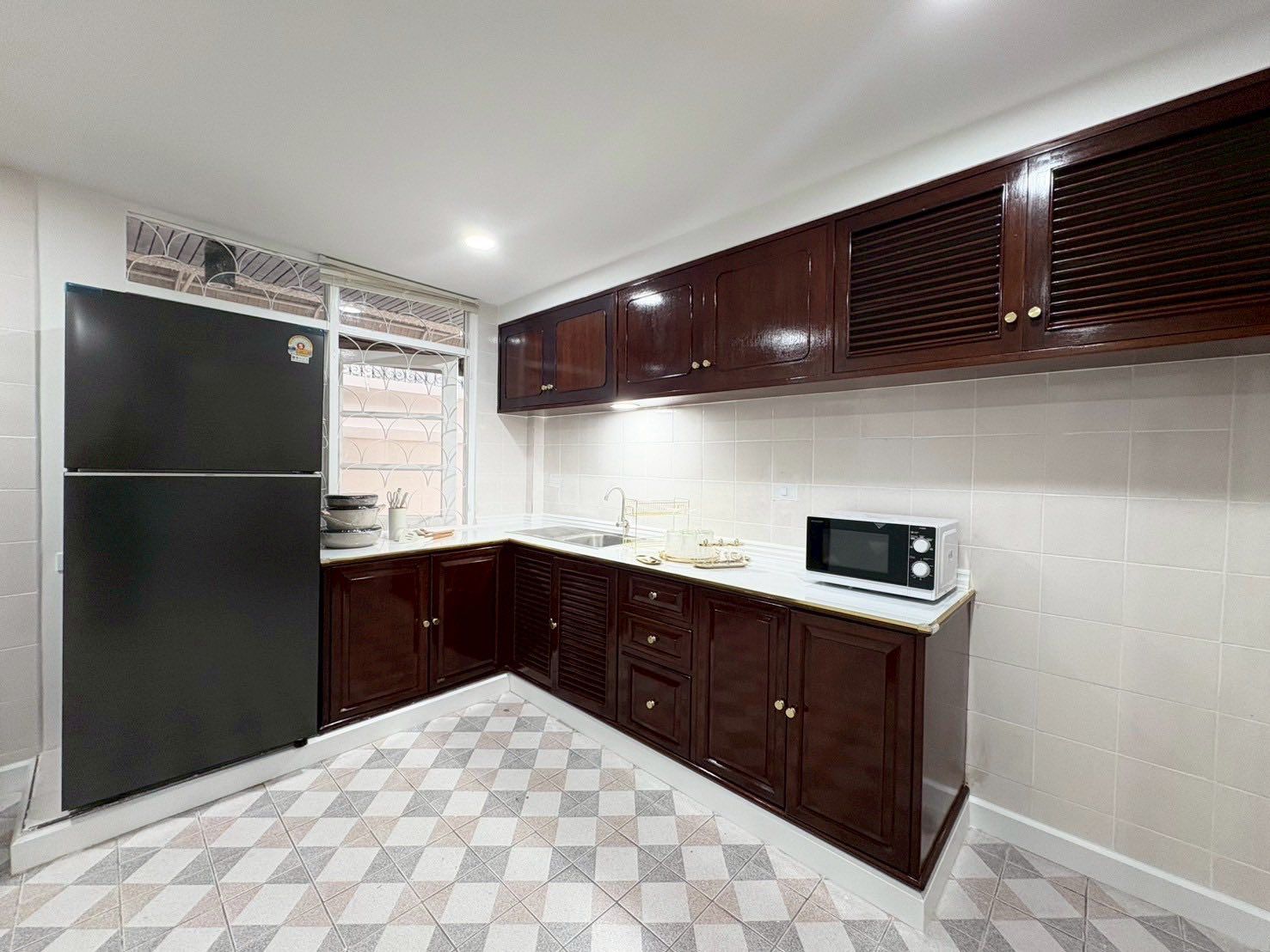 5 卧室 独立房屋 出租 在  - Image 24