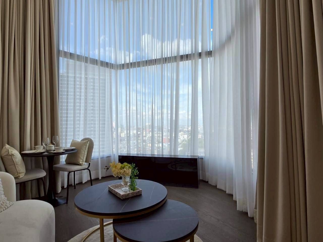 2 卧室 公寓 出售 在  - Image 4