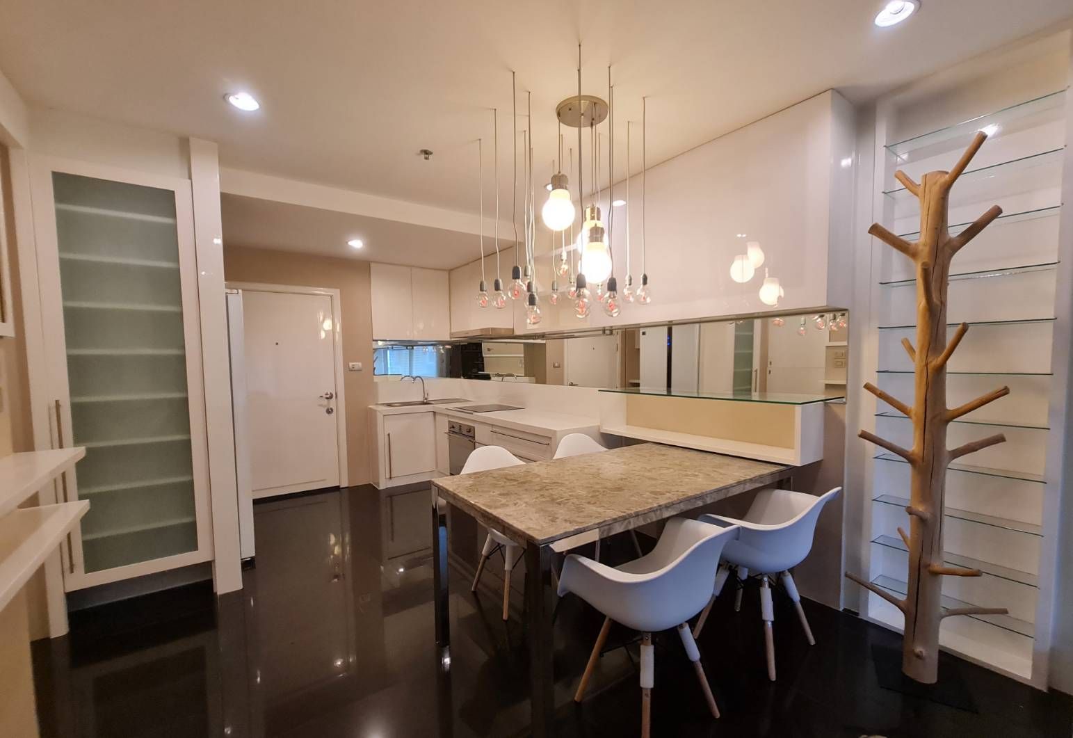 Grand Park View Asoke - Image 6