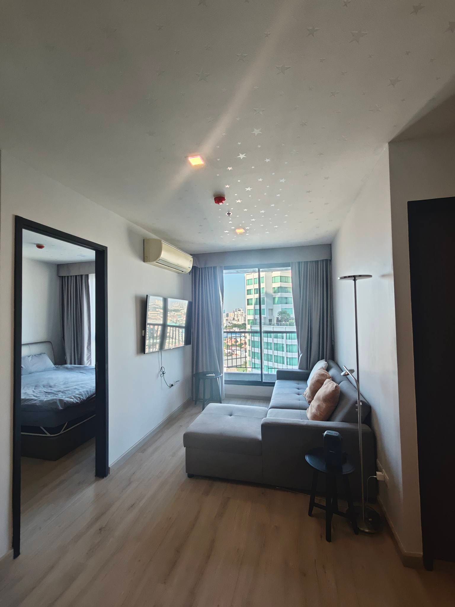 1 卧室 公寓 出租 在  - Image 1