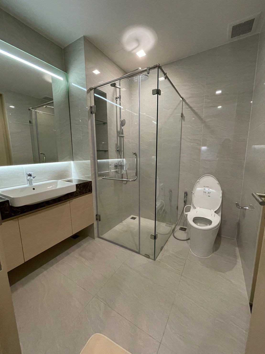 uploads/3efcf3ff-14c0-49cd-a97d-c18a86e0c28f/49884d76-d3ed-4b74-8f6c-01654dbb8638