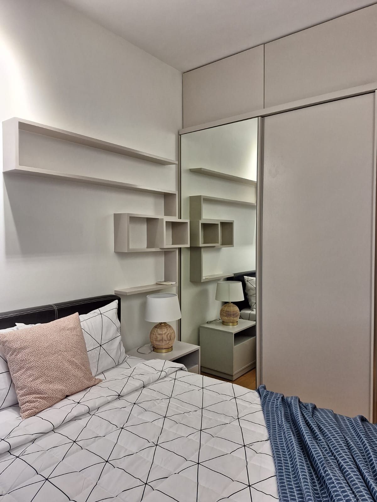 3 卧室 公寓 出售 在  - Image 13