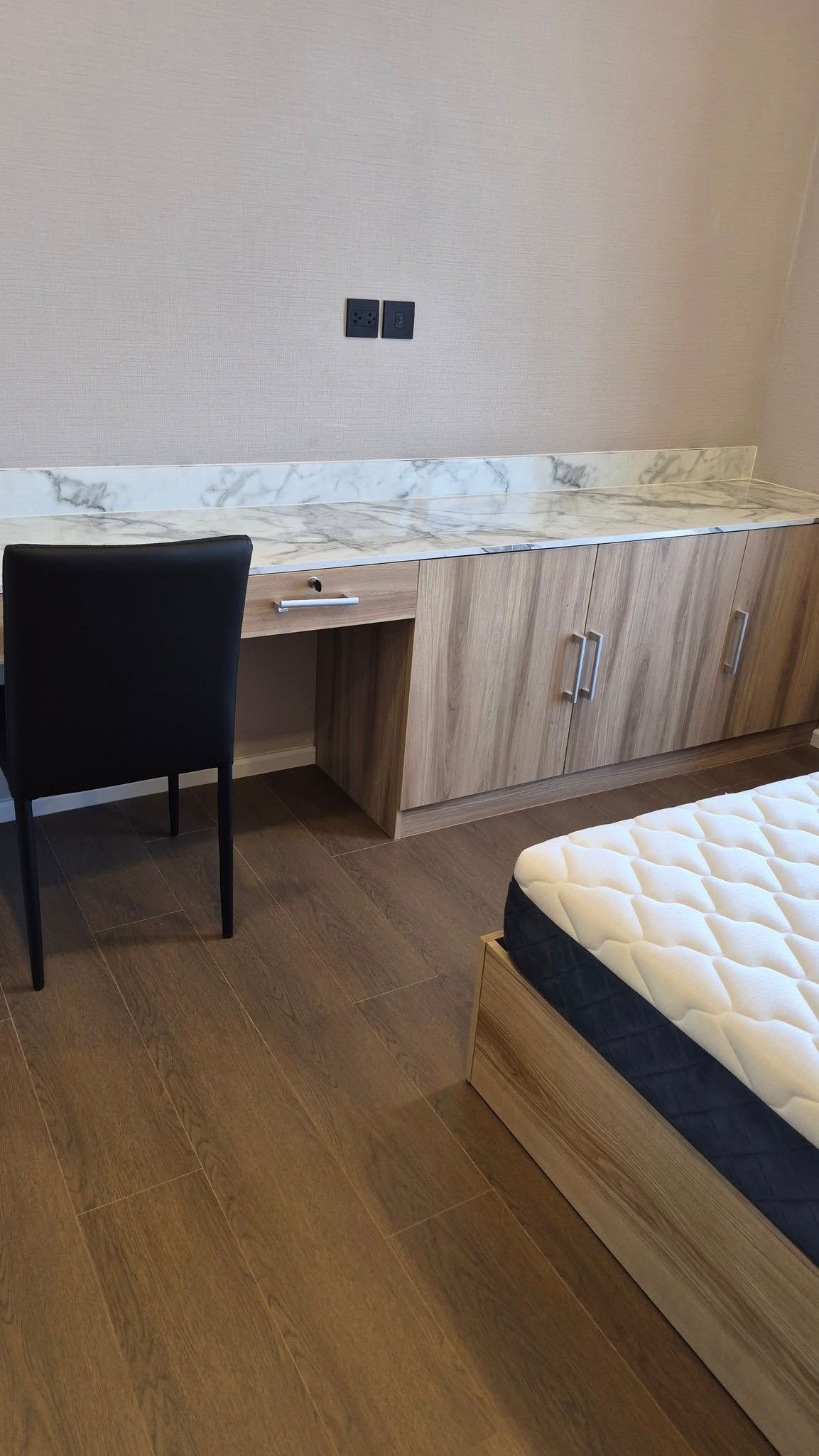 Cooper Siam - Image 10