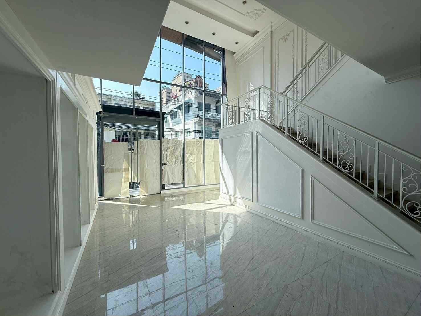  อาคาร สำหรับเช่า ใน คลองตันเหนือ, วัฒนา, กรุงเทพมหานคร - Image 3