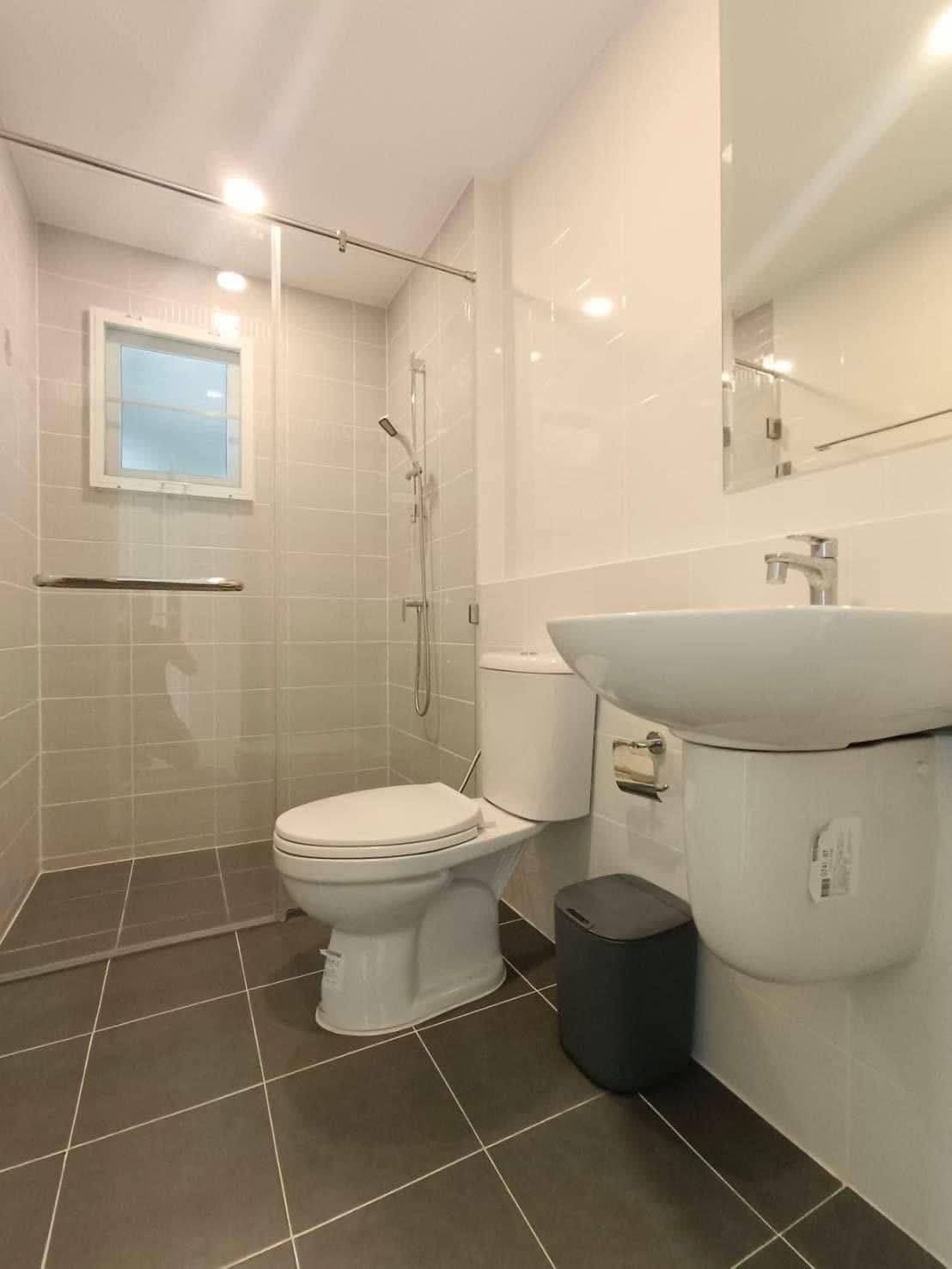 4 卧室 独立房屋 出租 在  - Image 21