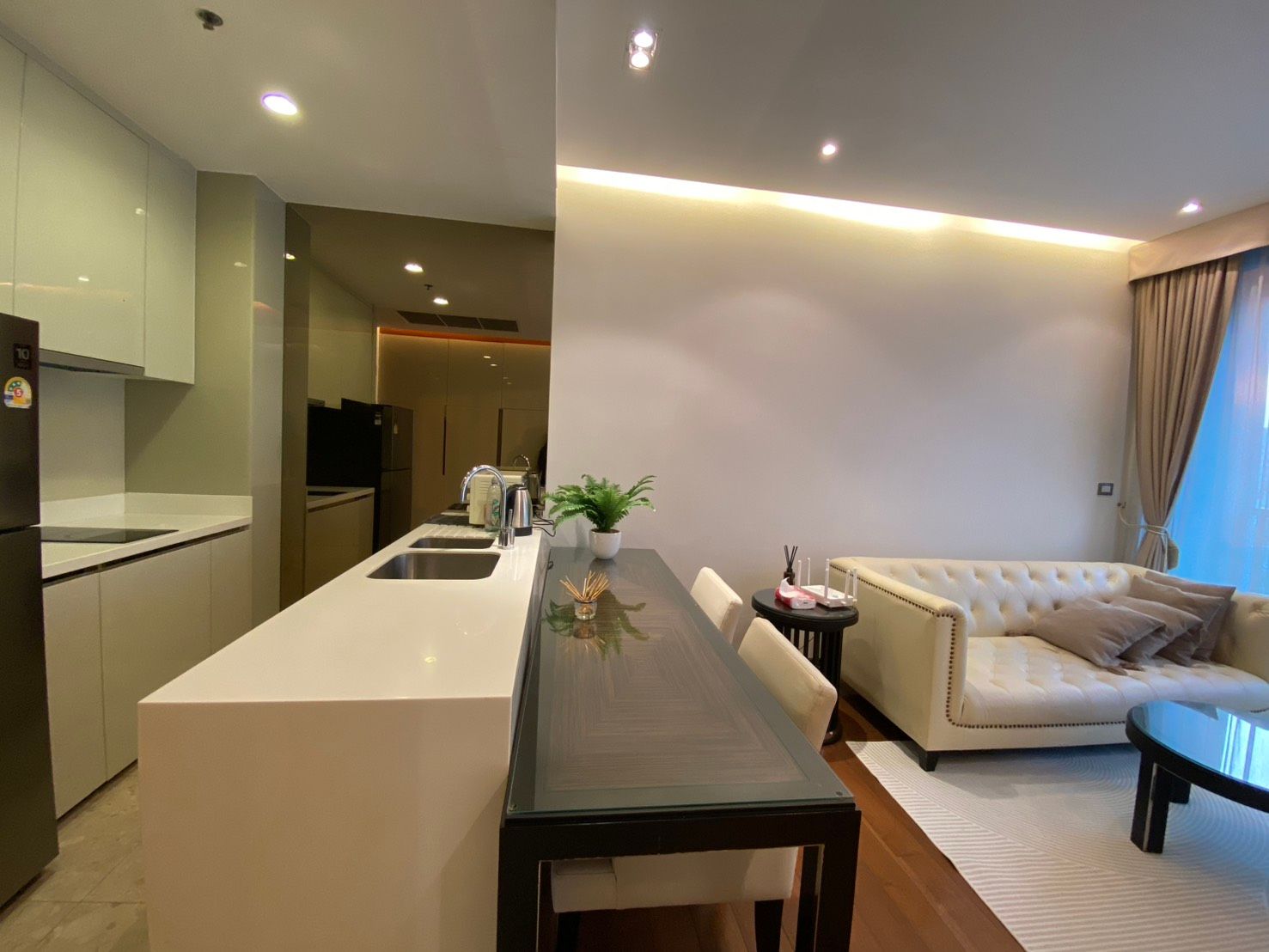 ดิ แอดเดรส สุขุมวิท 28 - Image 2