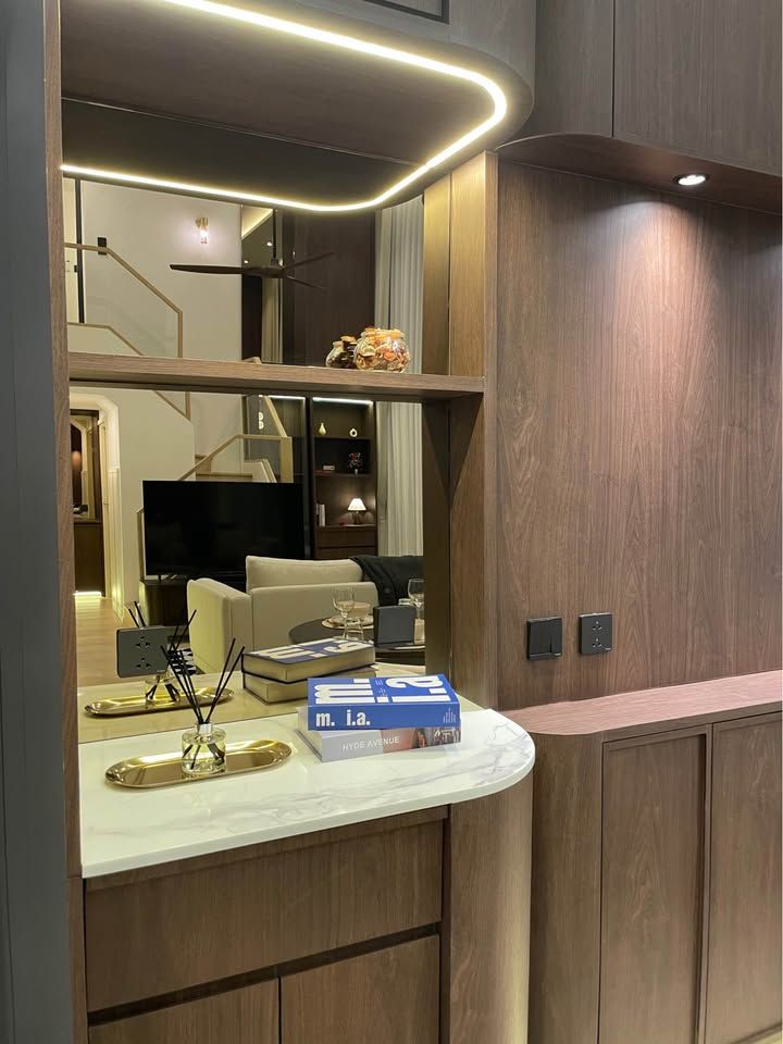 Life Rama 4 - Asoke - Image 4