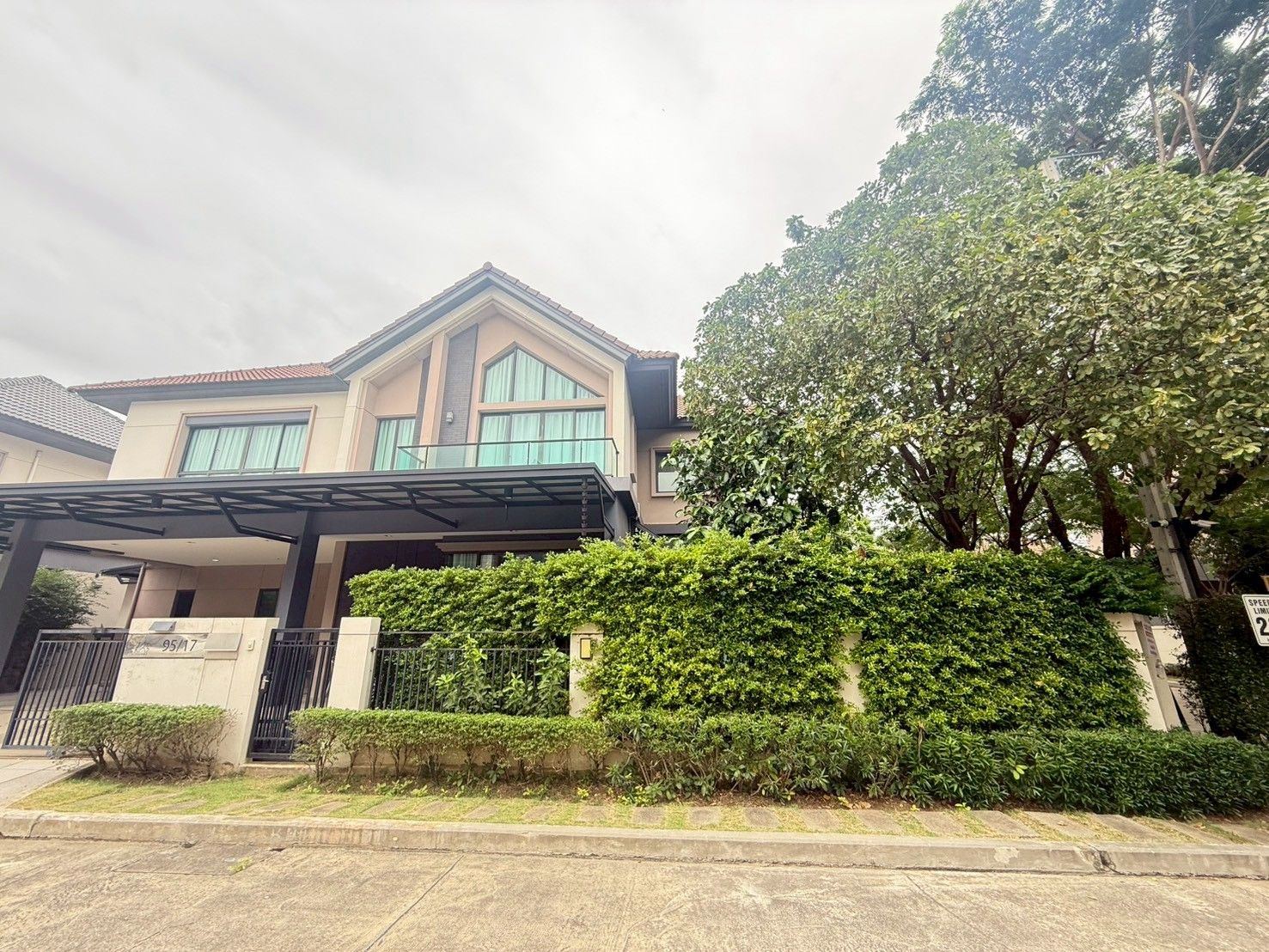 uploads/3efcf3ff-14c0-49cd-a97d-c18a86e0c28f/5207484c-2f33-4e26-84b3-25bc674d8938