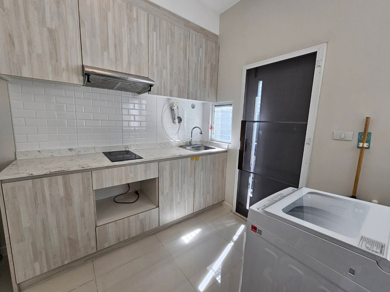 Villaggio Srinakarin-Bangna - Image 6