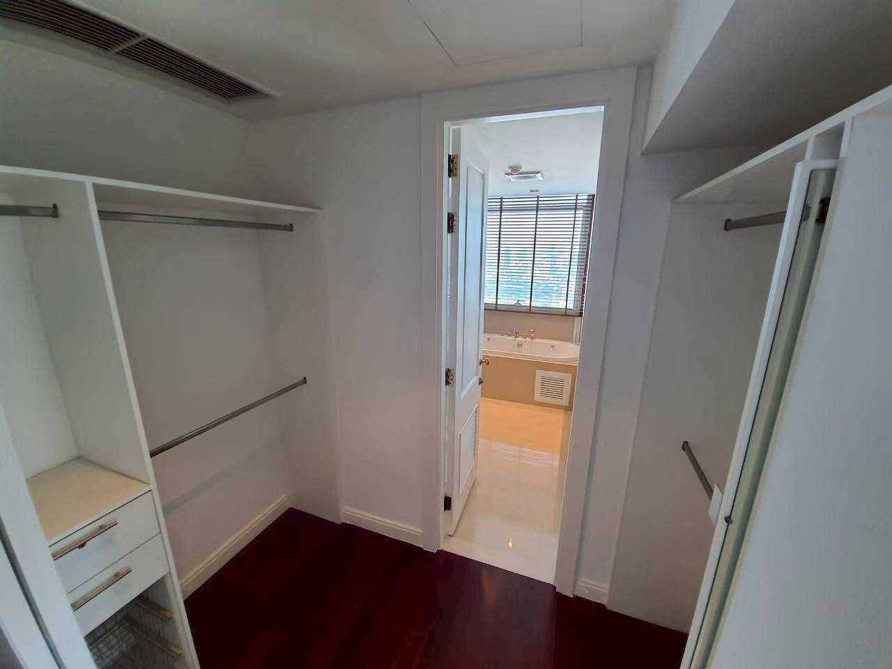 แอทธินี เรสซิเด้นซ์ - Image 6