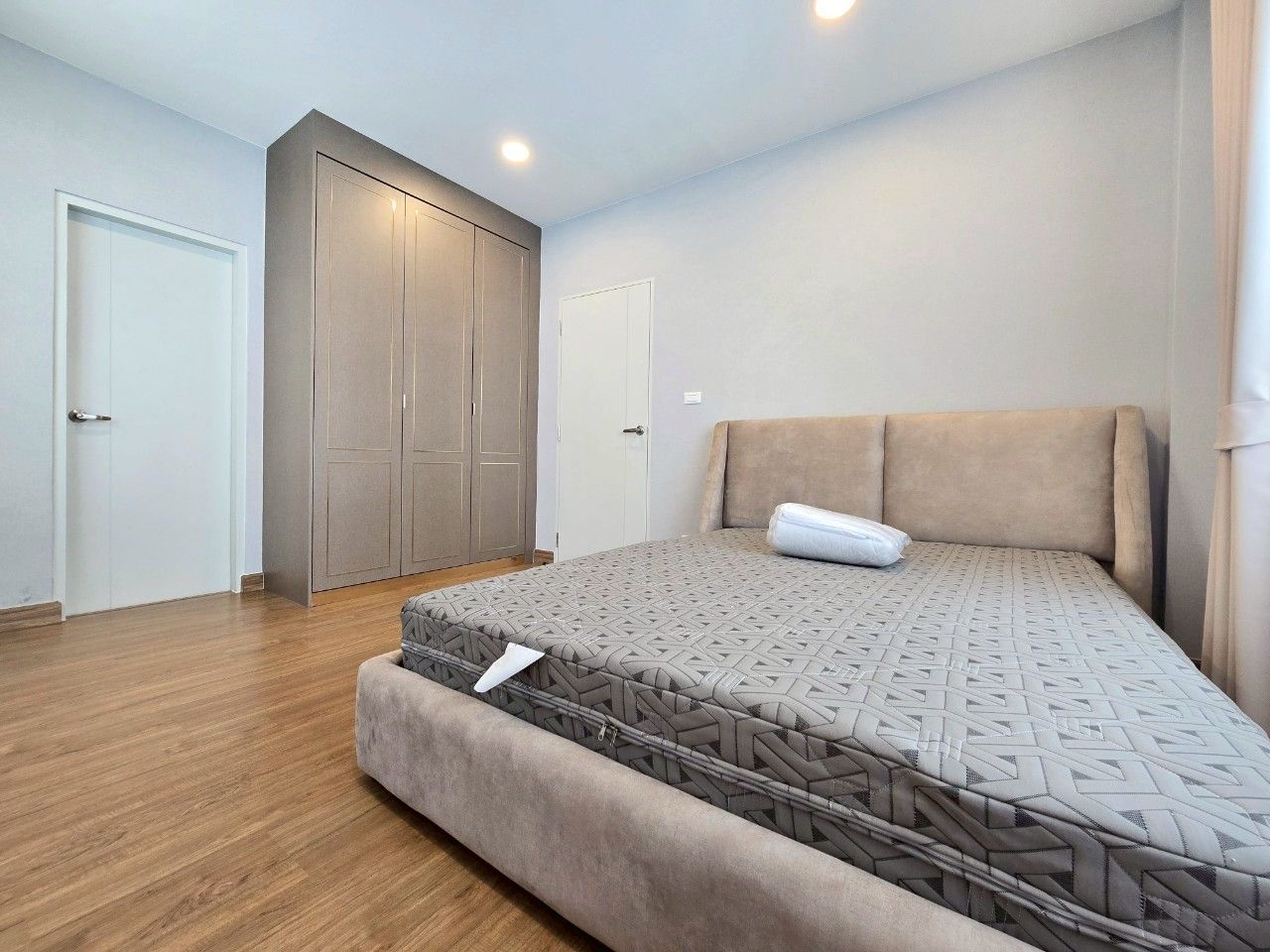 uploads/3efcf3ff-14c0-49cd-a97d-c18a86e0c28f/546ec0b5-1b95-430c-8adb-bf35c196b5bc