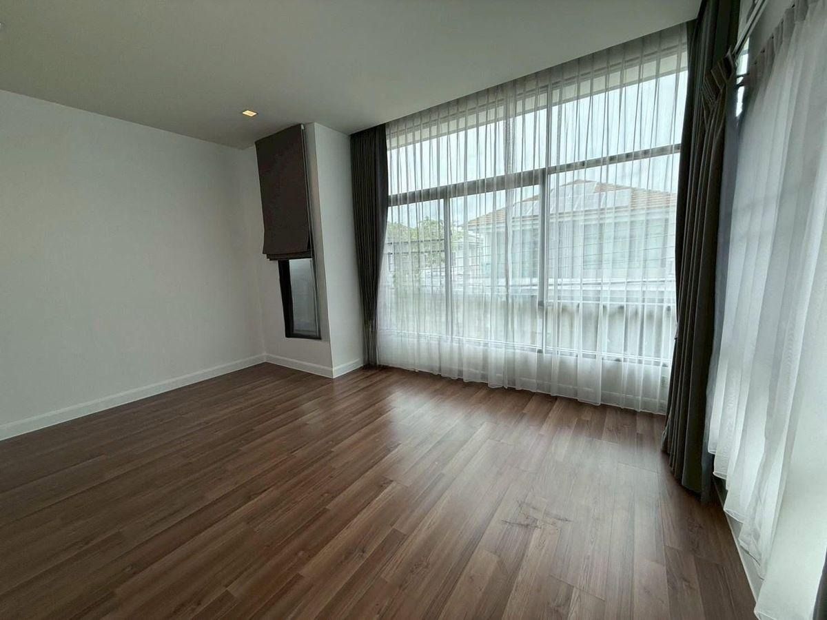 Setthasiri Srinakarin-Rama 9 - Image 14