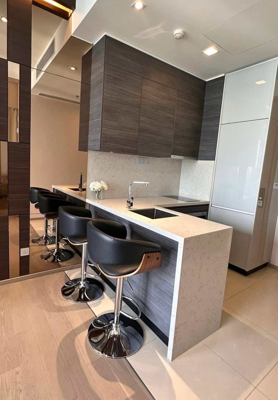 The ESSE Asoke - Image 8