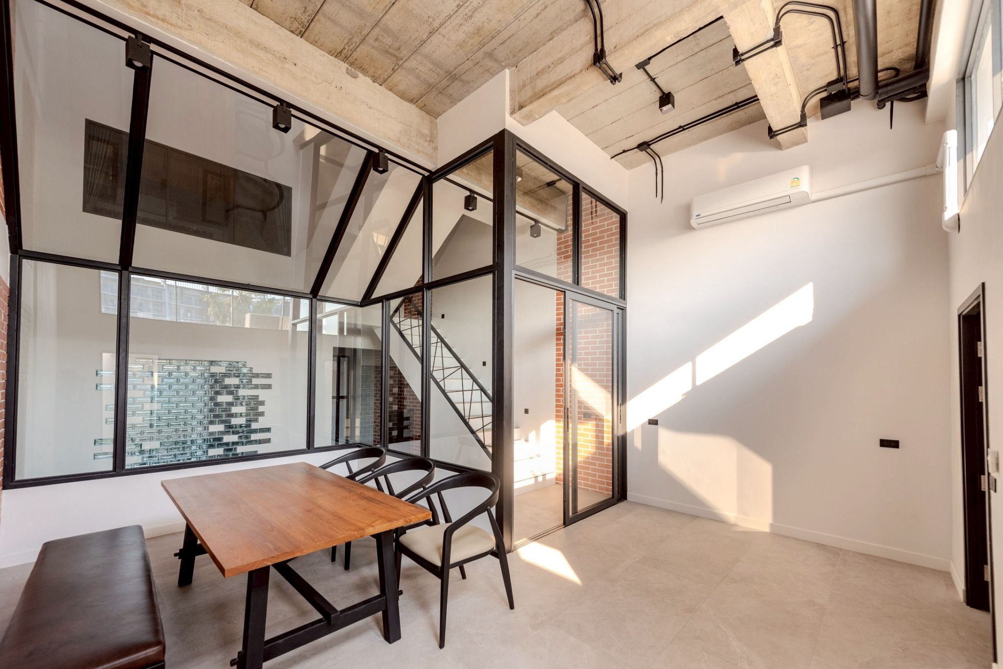 uploads/3efcf3ff-14c0-49cd-a97d-c18a86e0c28f/553c654d-7207-4cb6-852d-75deb84edaf9