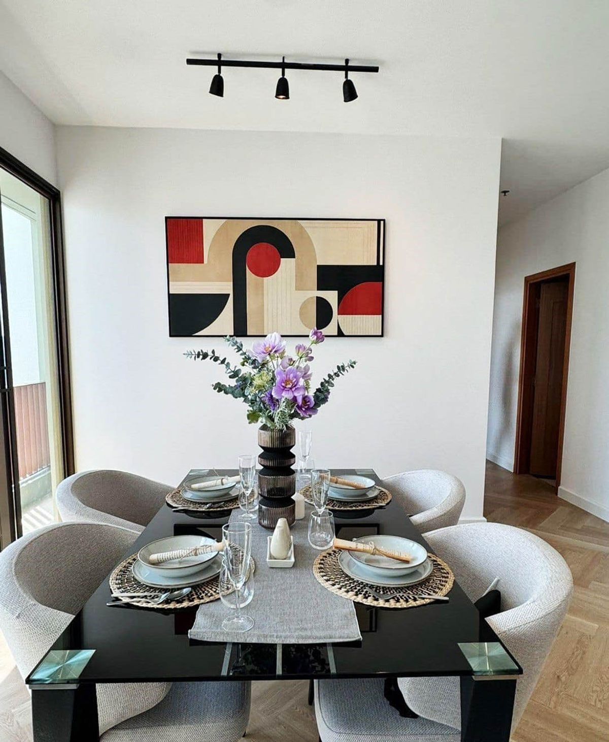 ดิ เอ็มโพริโอ เพลส - Image 4