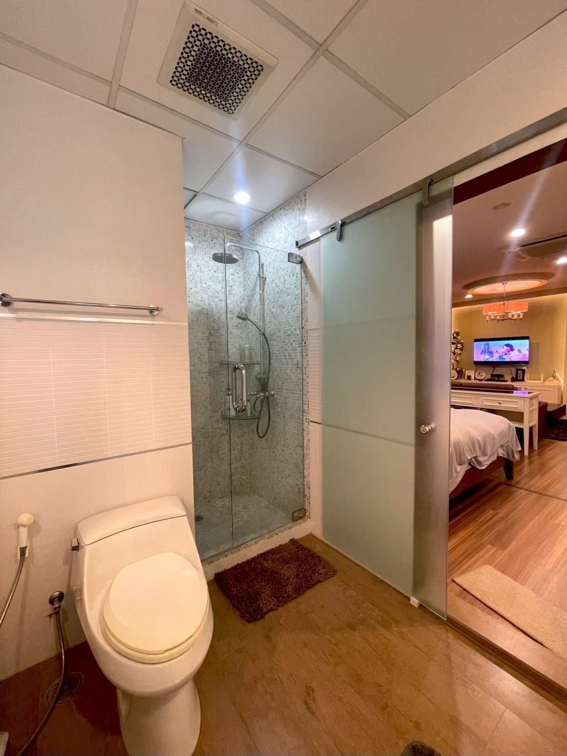 uploads/3efcf3ff-14c0-49cd-a97d-c18a86e0c28f/55f1b76b-fe47-46af-ba3c-392a0b2f2221