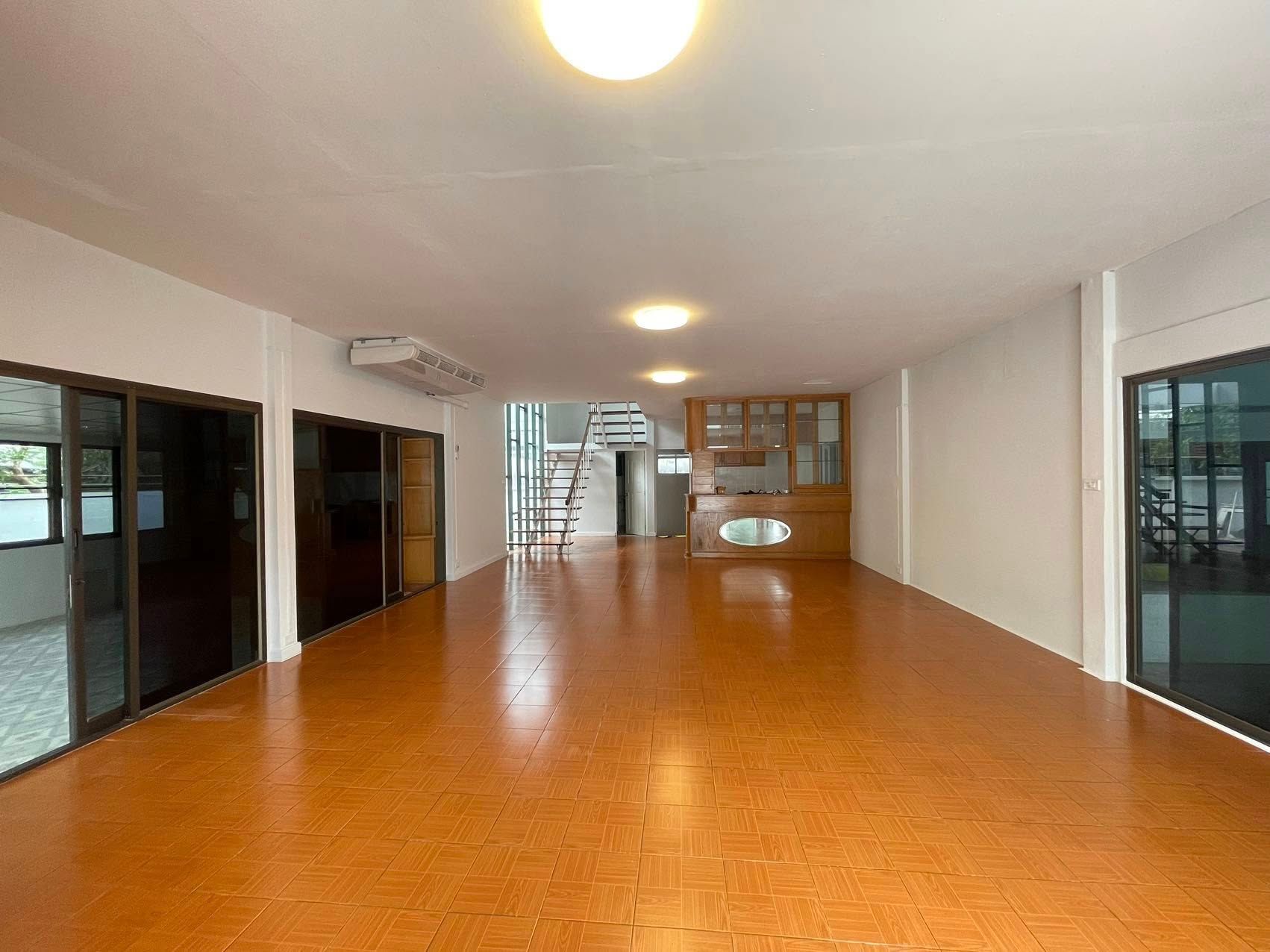 uploads/3efcf3ff-14c0-49cd-a97d-c18a86e0c28f/565520f4-05d6-4a78-8163-ec9597eade0e