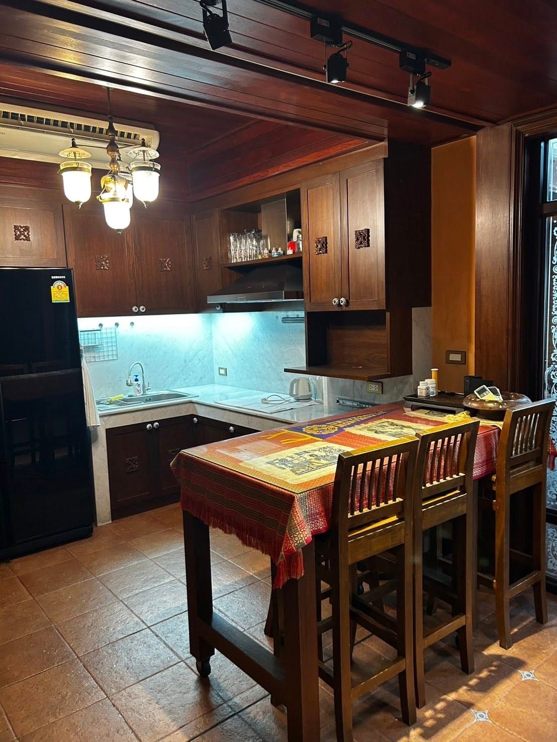 Mantana Srinakarin - Bangna - Image 11