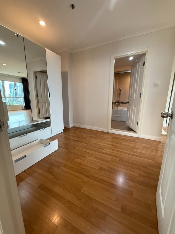 ลุมพินี พาร์ค ริเวอร์ไซด์ พระราม 3 - Image 8