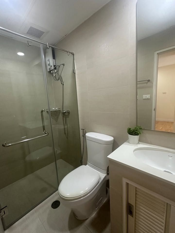 2 卧室 公寓 出租 在  - Image 12