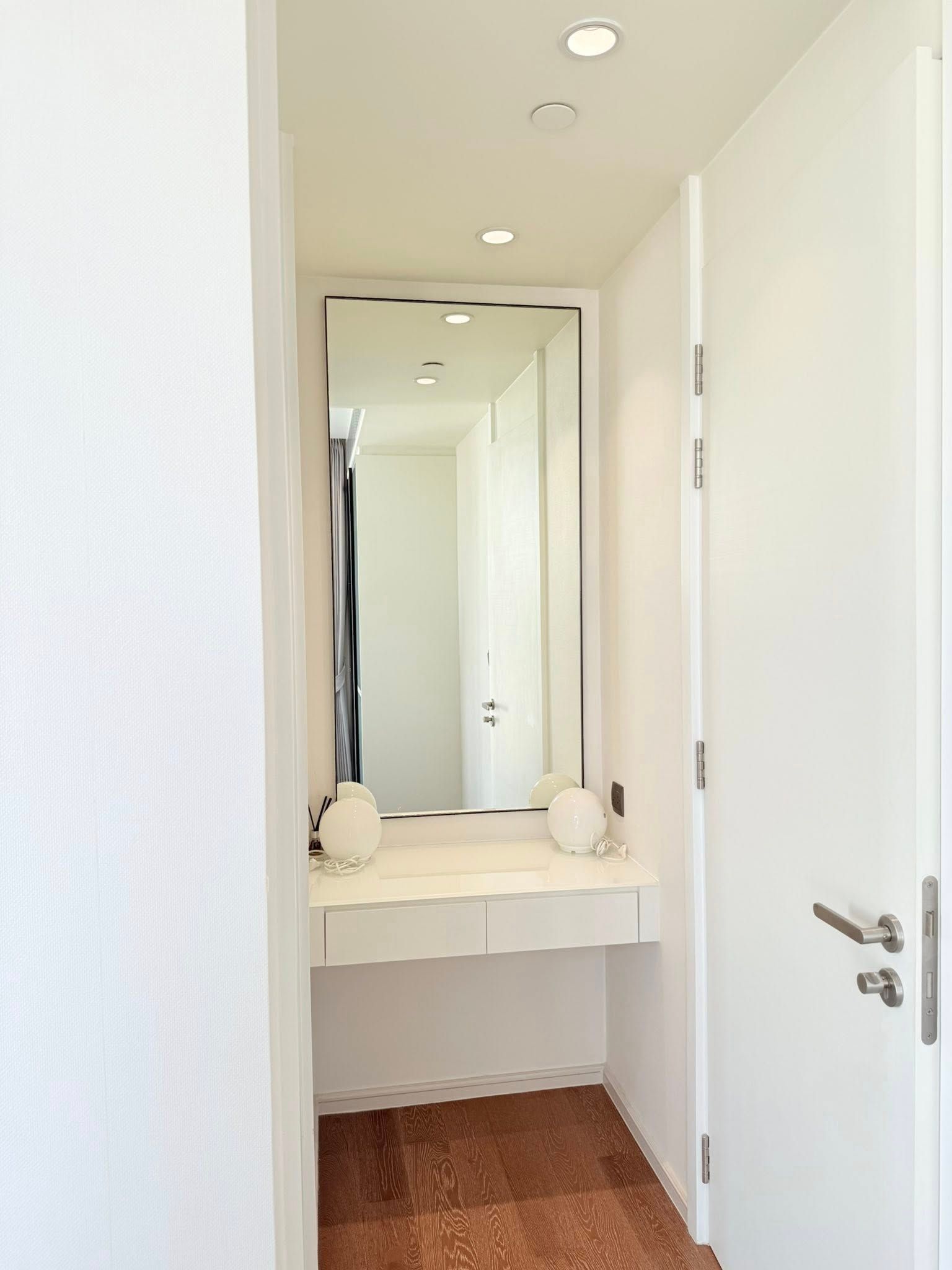 2 卧室 公寓 出租 在  - Image 10