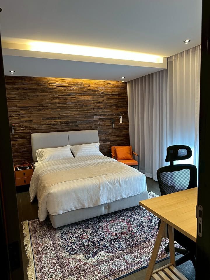 Penthouse Condominium 3 - Image 9