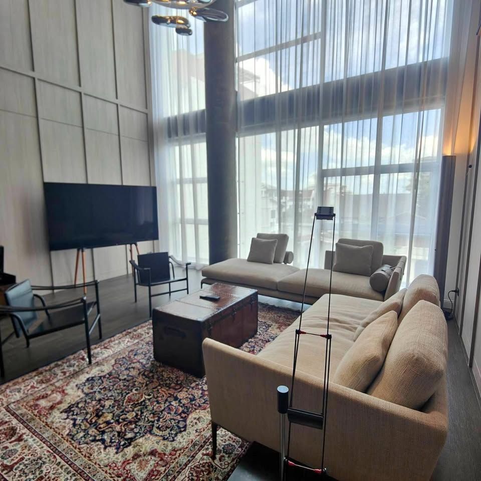 Penthouse Condominium 3 - Image 1
