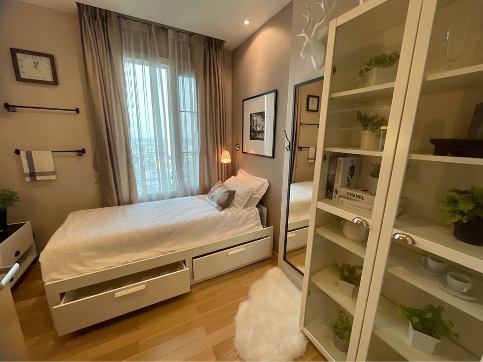 Siri at Sukhumvit - Image 5