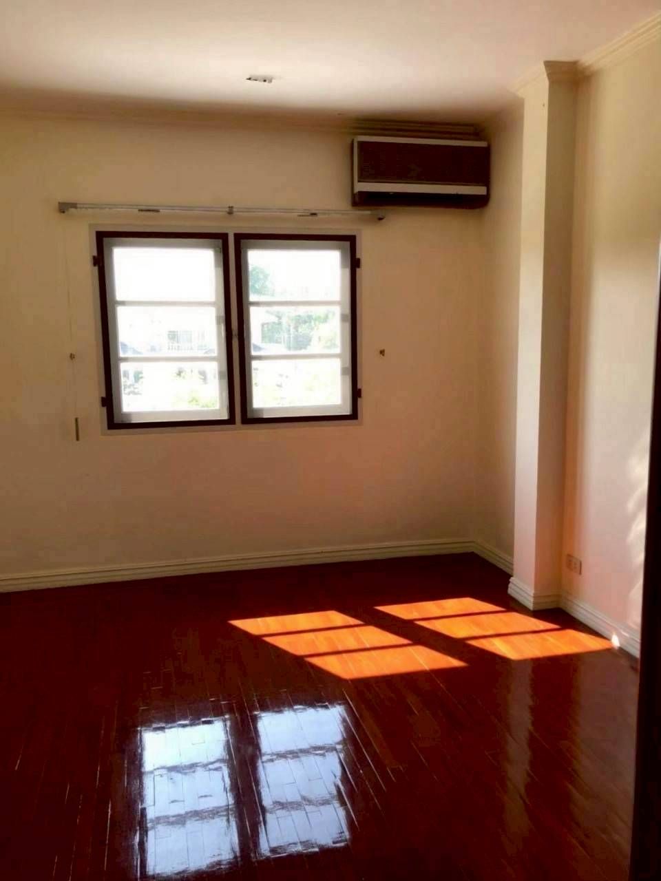 3 Bedroom House For Rent in Nong Bon, Prawet, Bangkok - Image 11