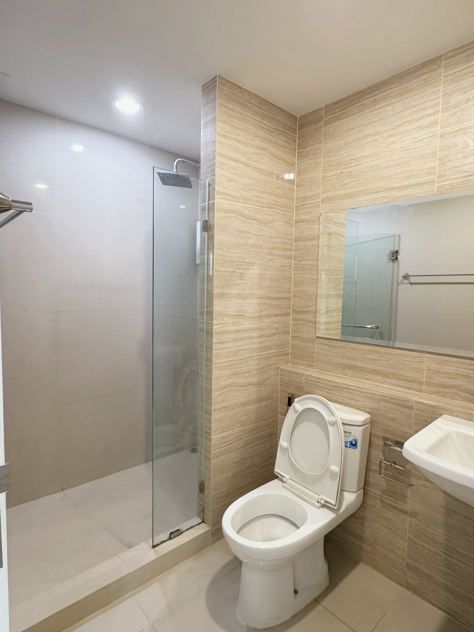 1 Bedroom Condo For Sale in Samrong Nuea, Mueang Samut Prakan, Samut Prakan - Image 6