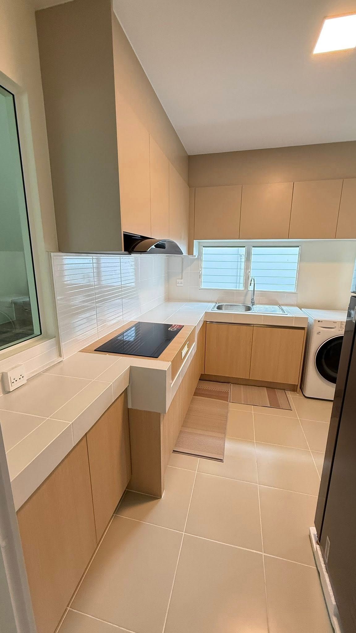 uploads/3efcf3ff-14c0-49cd-a97d-c18a86e0c28f/641cdb41-737f-4185-82a4-2b415c09b0d9