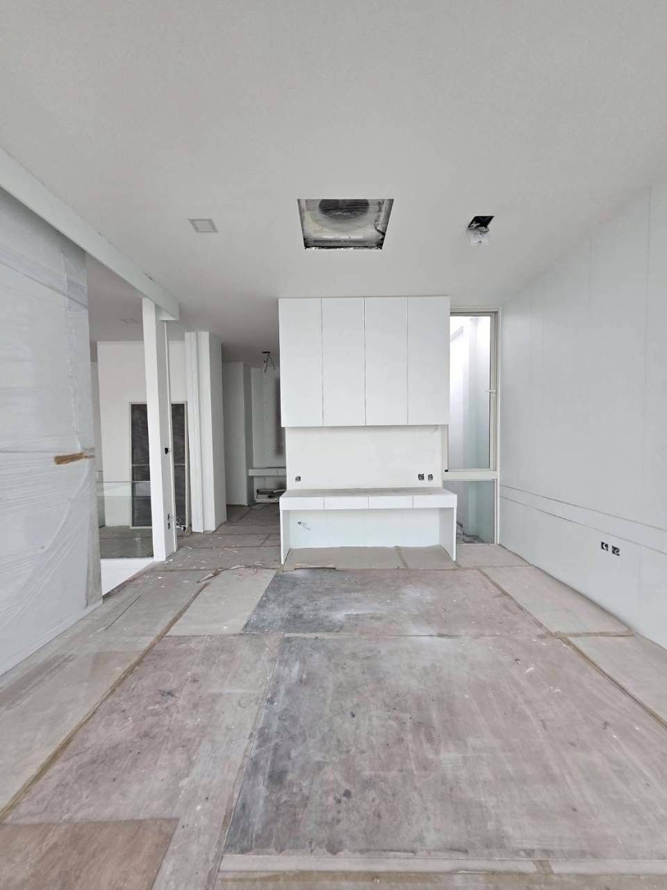 3 卧室 独立房屋 出售 在  - Image 16