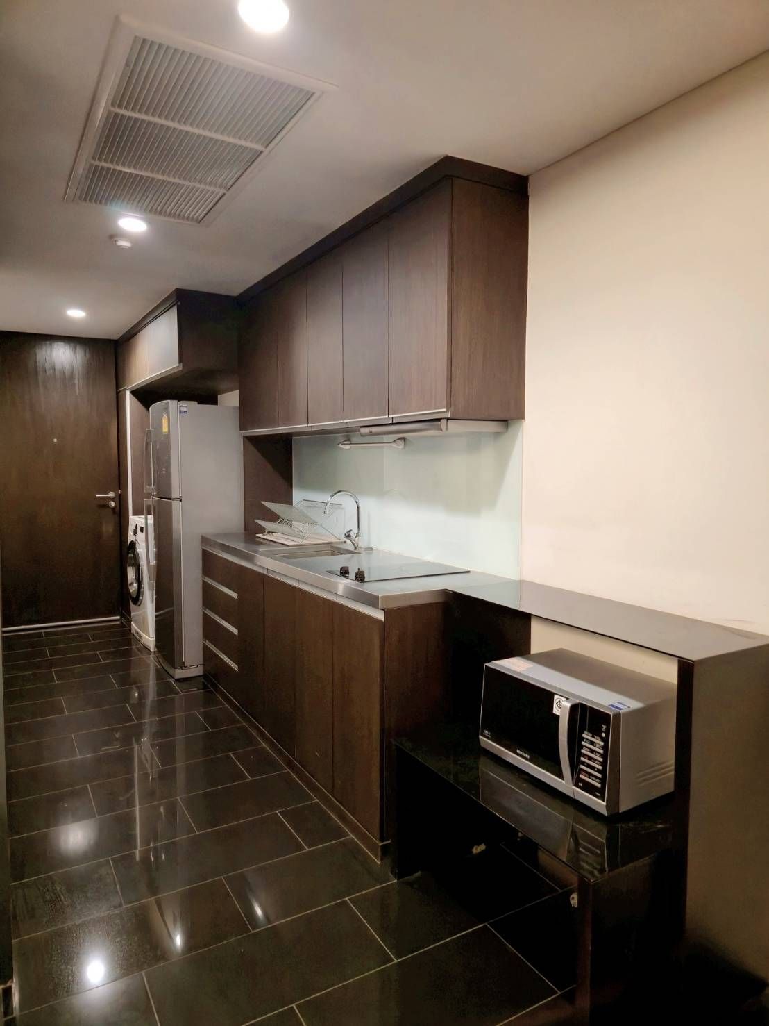 uploads/3efcf3ff-14c0-49cd-a97d-c18a86e0c28f/65560feb-960c-449e-804c-3af24efe20e5