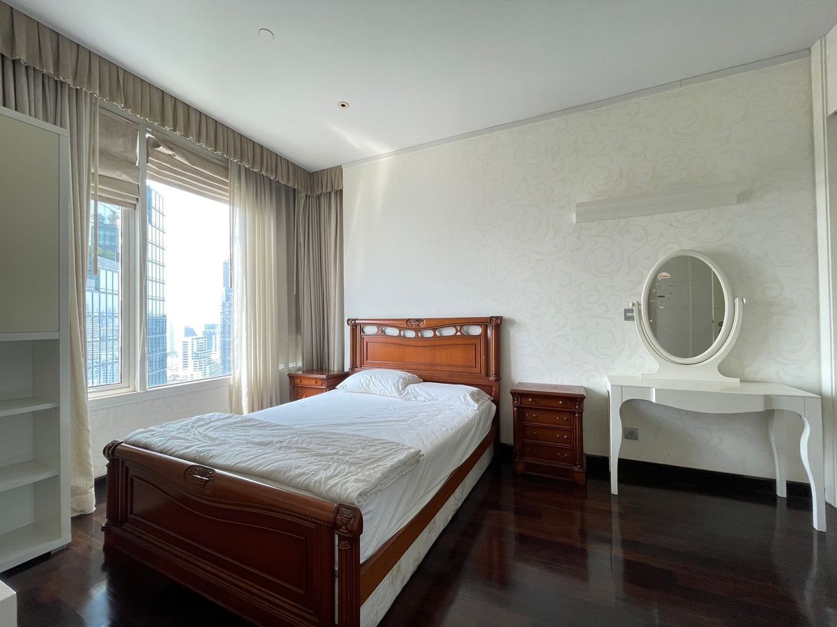 3 卧室 公寓 出租 在  - Image 7