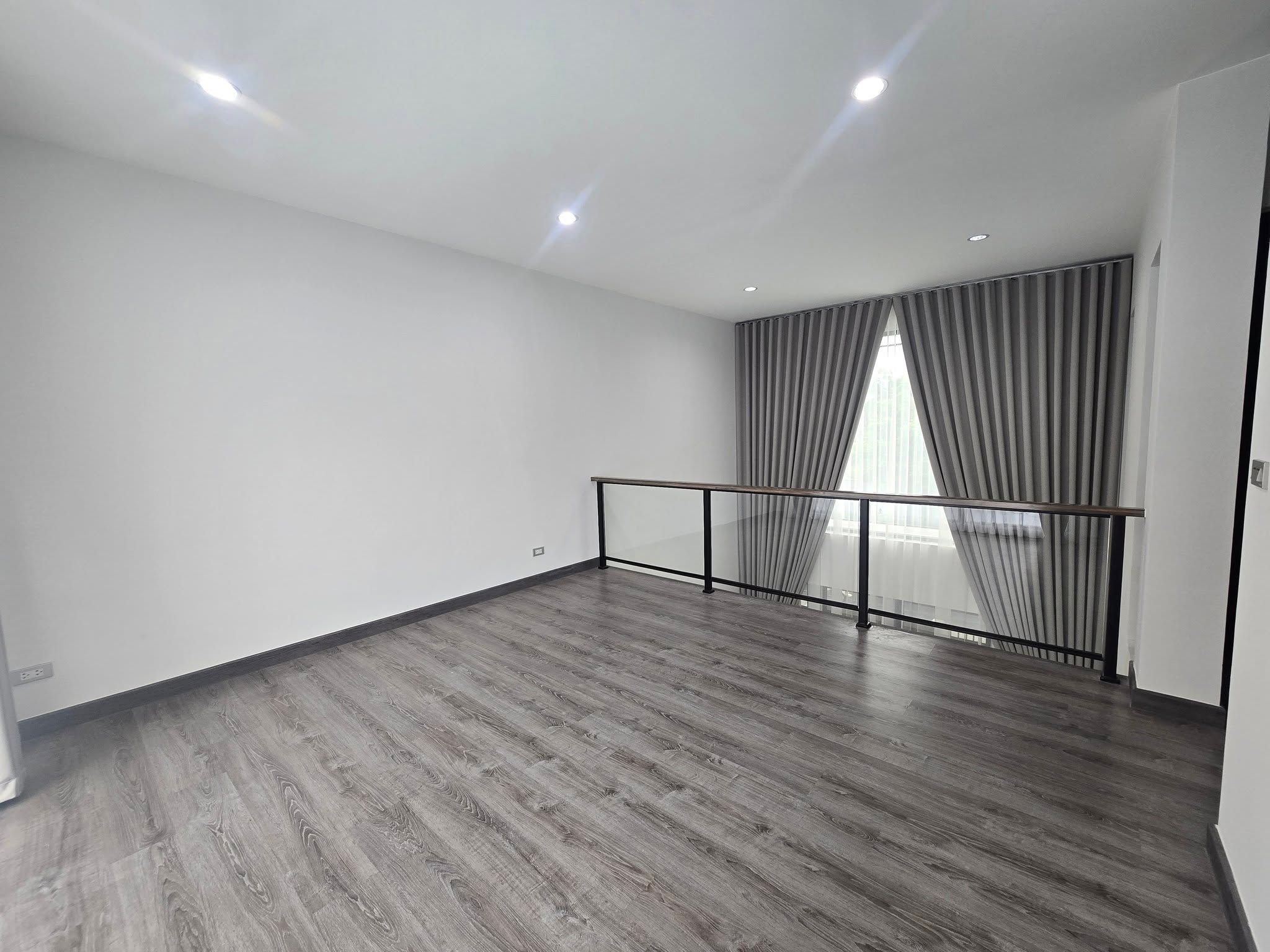 Baan Klang Muang CLASSE Sukhumvit 77 - Image 4