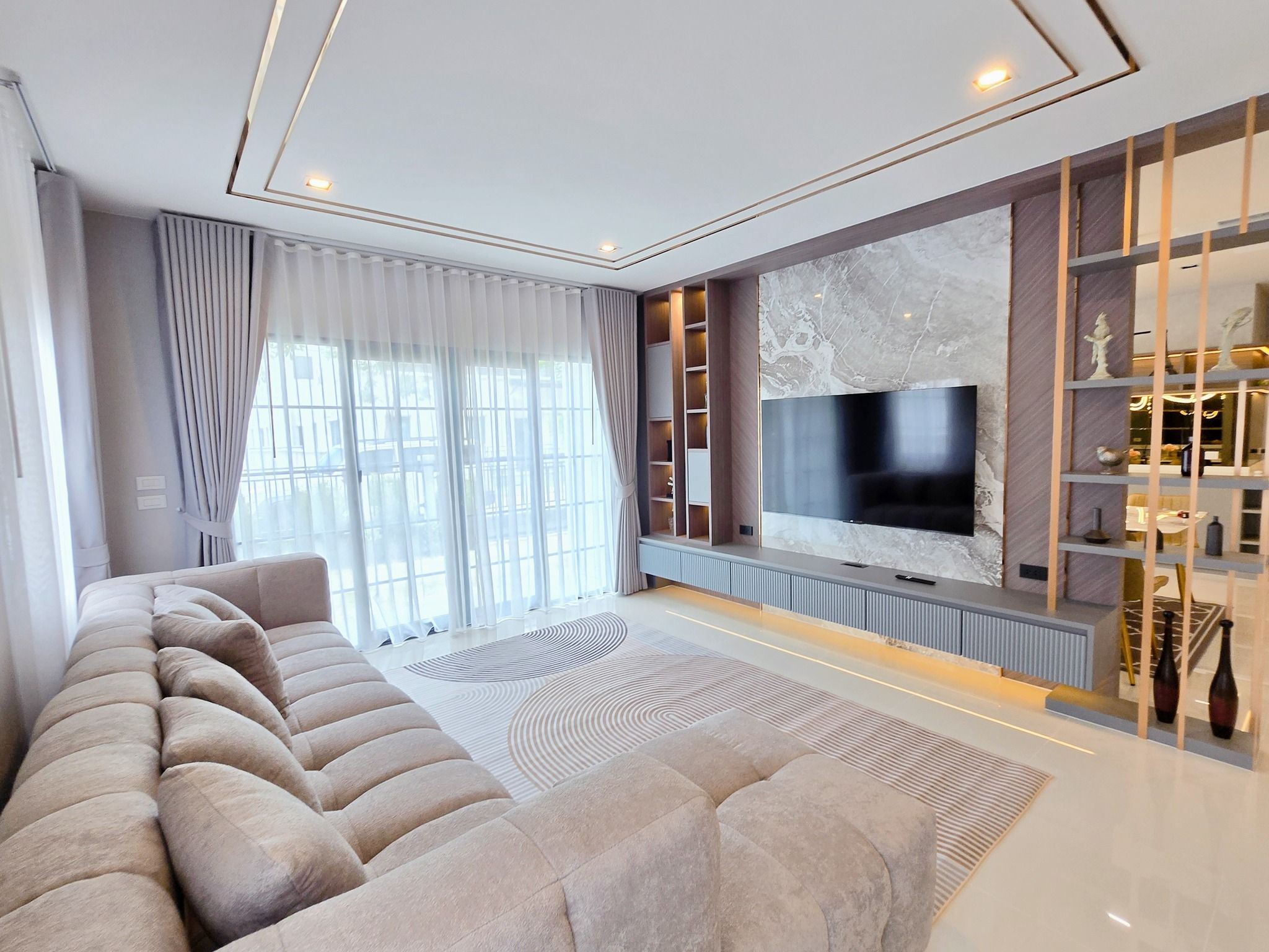 Centro Bangna - Image 2