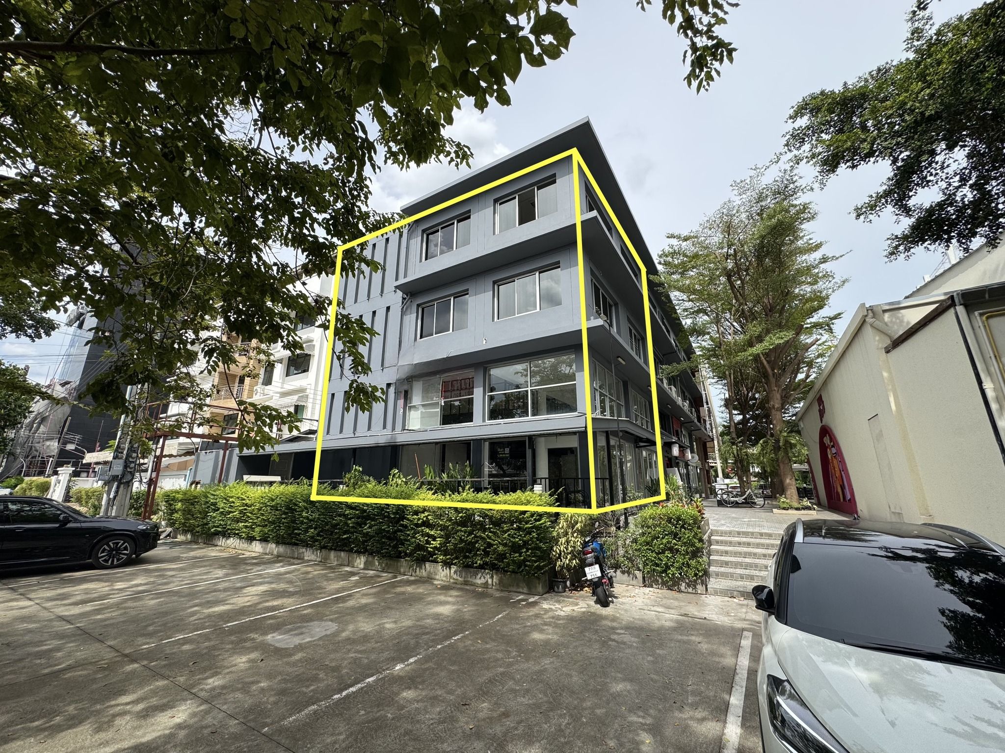  Building For Rent in Wang Thonglang, Wang Thonglang, Bangkok - Image 2