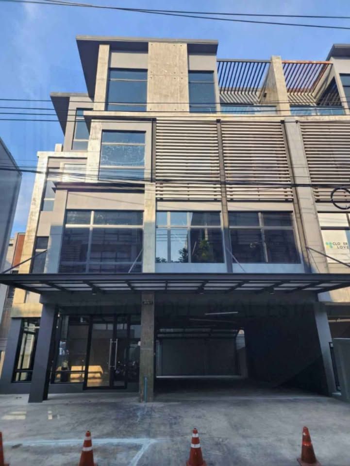 uploads/3efcf3ff-14c0-49cd-a97d-c18a86e0c28f/682379a4-2f31-47e5-9e6a-d323b7024b43