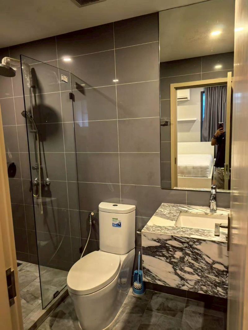 1 卧室 公寓 出租 在  - Image 9