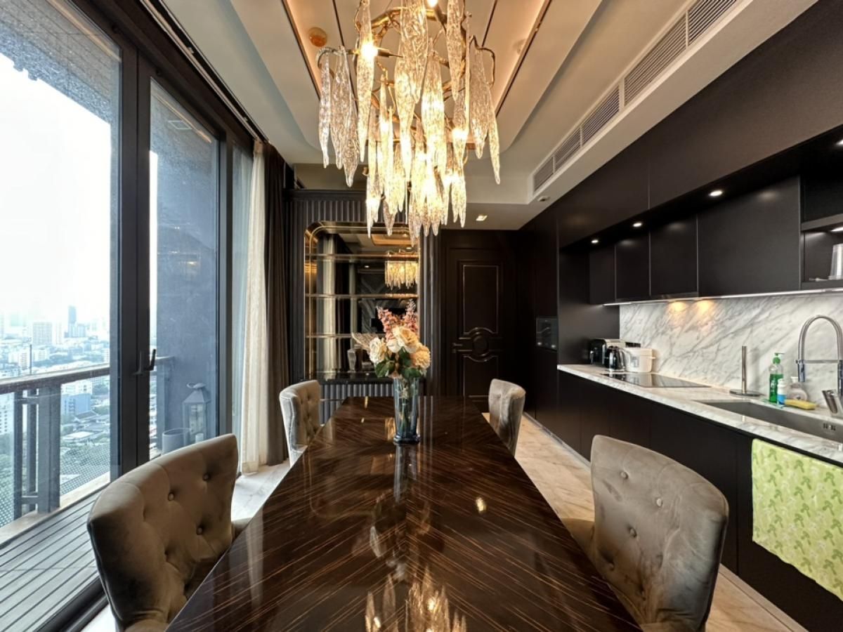 The Monument Thong Lo - Image 27