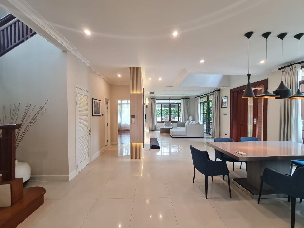 Narasiri Phatthanakan-Srinakarin - Image 14